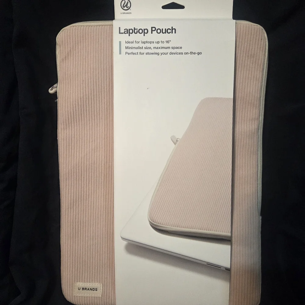 Pink Laptop Pouch with Zipper